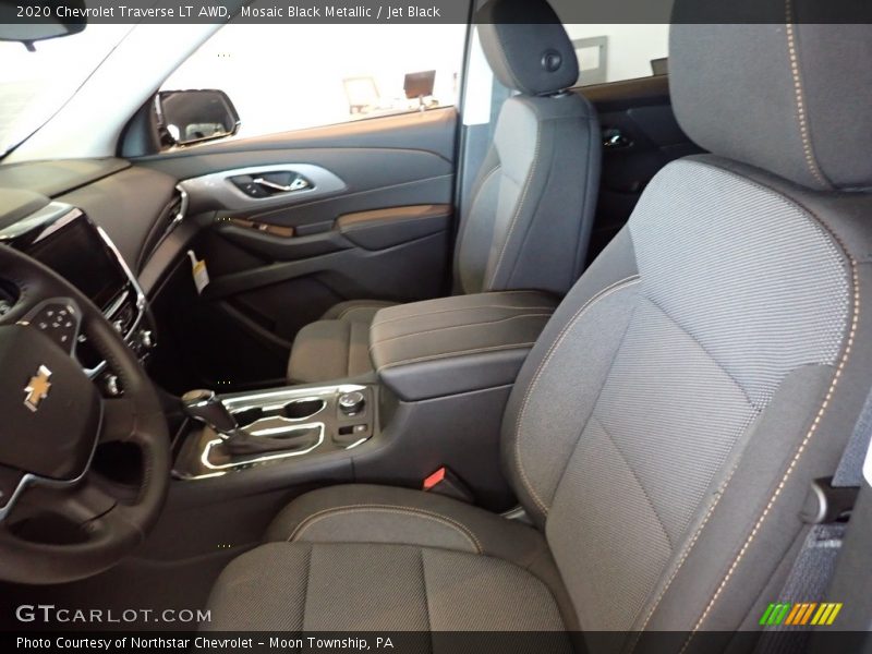 Mosaic Black Metallic / Jet Black 2020 Chevrolet Traverse LT AWD