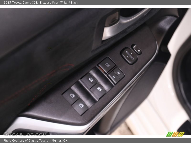 Blizzard Pearl White / Black 2015 Toyota Camry XSE