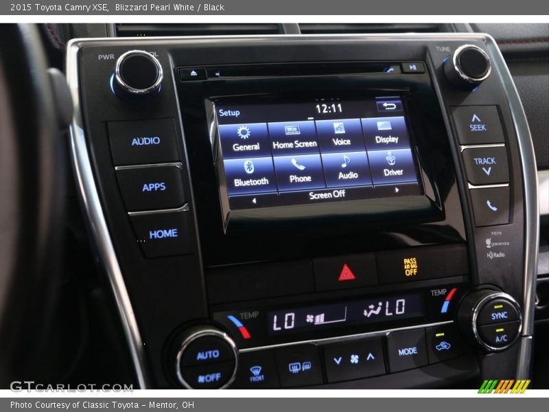 Blizzard Pearl White / Black 2015 Toyota Camry XSE