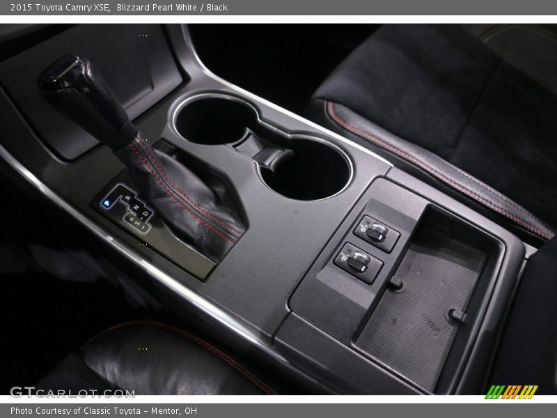 Blizzard Pearl White / Black 2015 Toyota Camry XSE