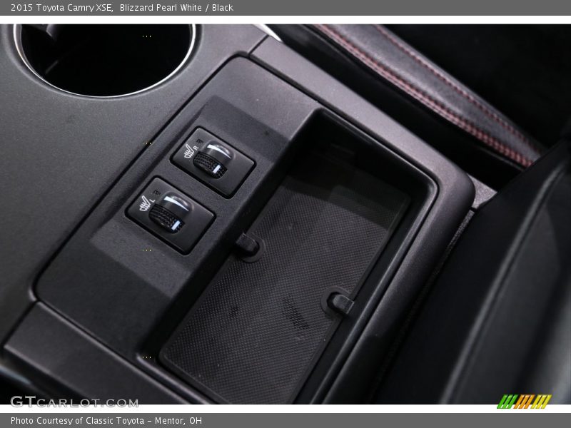 Blizzard Pearl White / Black 2015 Toyota Camry XSE