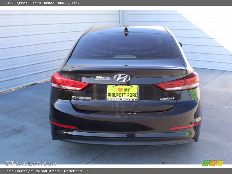 Black / Black 2017 Hyundai Elantra Limited