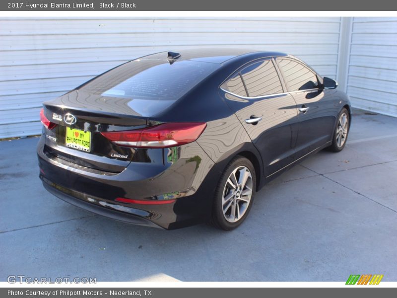 Black / Black 2017 Hyundai Elantra Limited