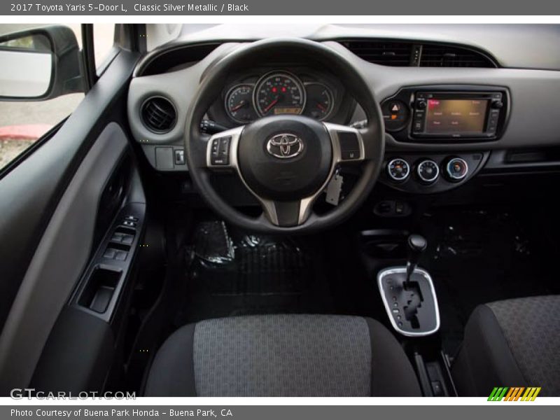 Classic Silver Metallic / Black 2017 Toyota Yaris 5-Door L