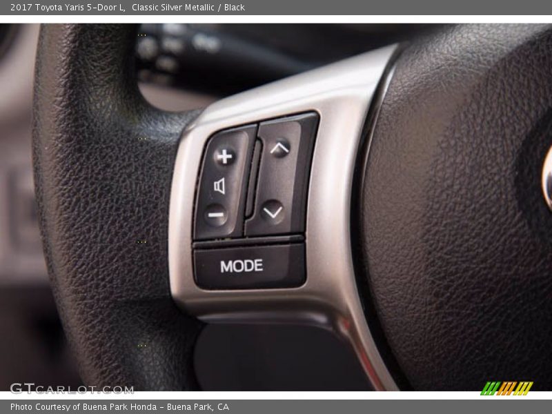 Classic Silver Metallic / Black 2017 Toyota Yaris 5-Door L