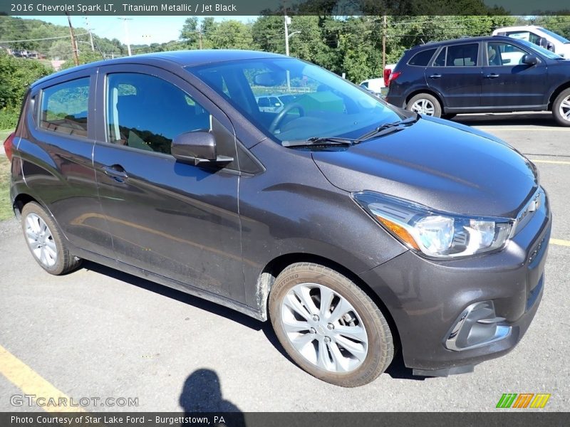 Front 3/4 View of 2016 Spark LT