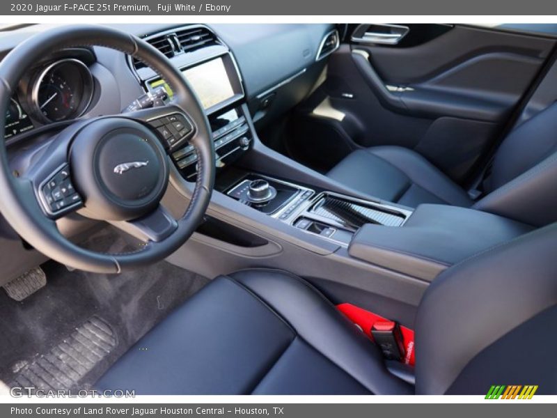 Fuji White / Ebony 2020 Jaguar F-PACE 25t Premium