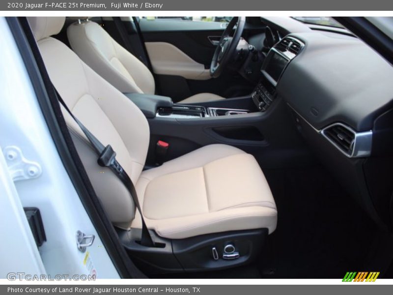 Fuji White / Ebony 2020 Jaguar F-PACE 25t Premium