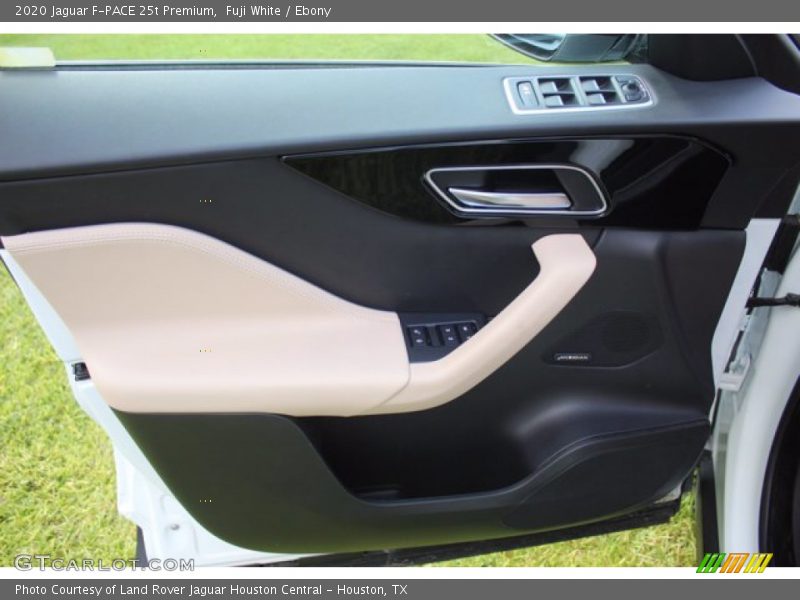 Fuji White / Ebony 2020 Jaguar F-PACE 25t Premium
