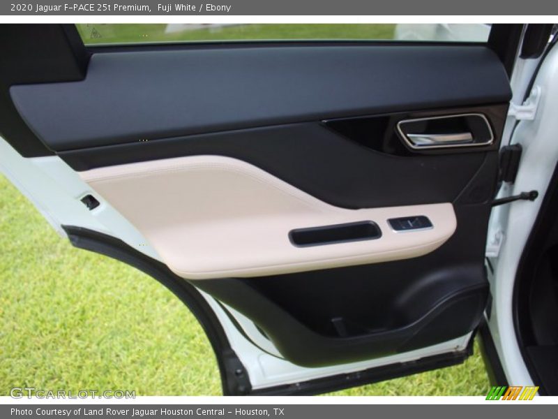 Fuji White / Ebony 2020 Jaguar F-PACE 25t Premium