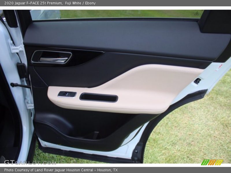 Fuji White / Ebony 2020 Jaguar F-PACE 25t Premium