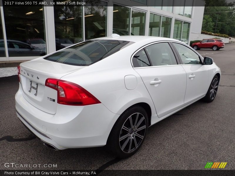 Ice White / Soft Beige 2017 Volvo S60 T5 AWD