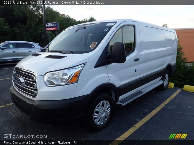 Oxford White / Charcoal black 2019 Ford Transit Van 250 LR Regular