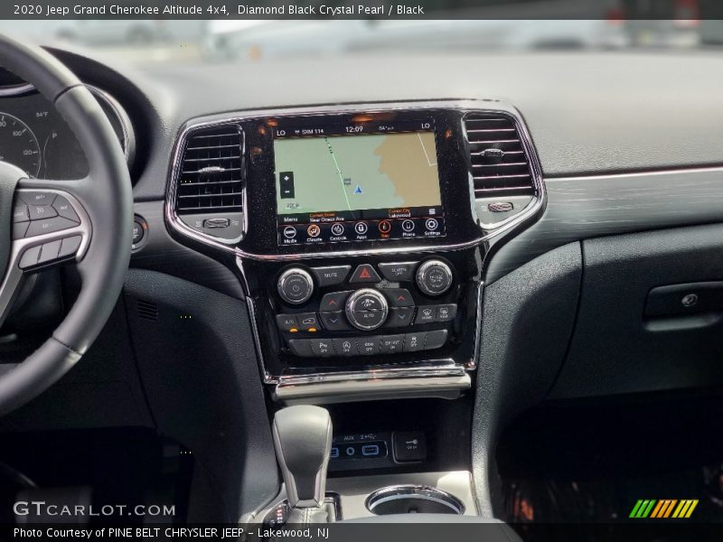 Diamond Black Crystal Pearl / Black 2020 Jeep Grand Cherokee Altitude 4x4