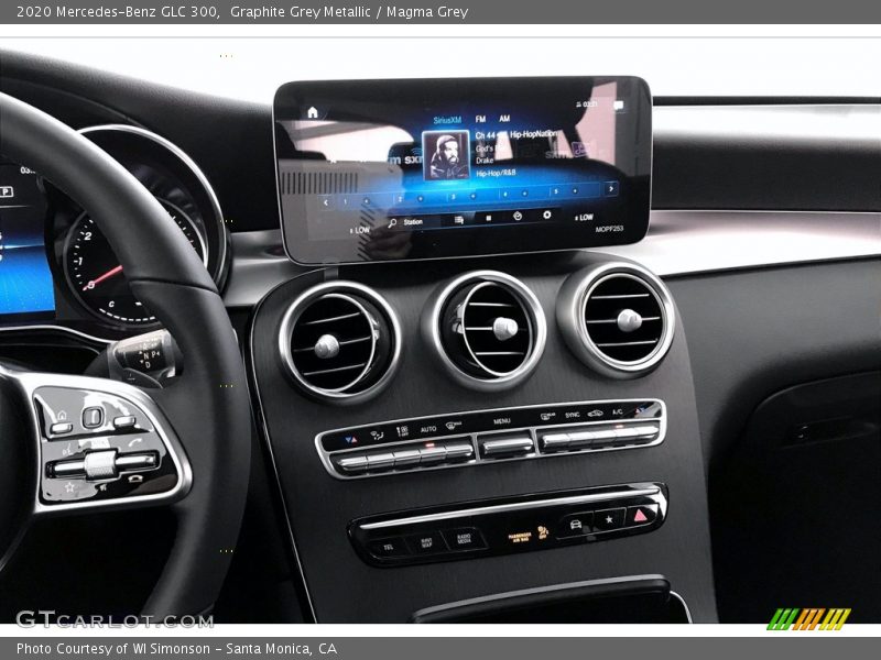 Graphite Grey Metallic / Magma Grey 2020 Mercedes-Benz GLC 300