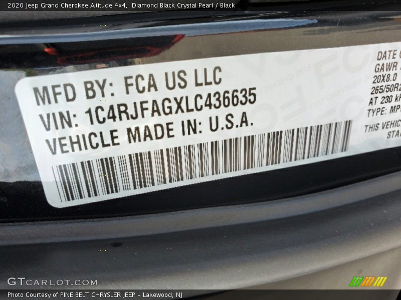 Diamond Black Crystal Pearl / Black 2020 Jeep Grand Cherokee Altitude 4x4