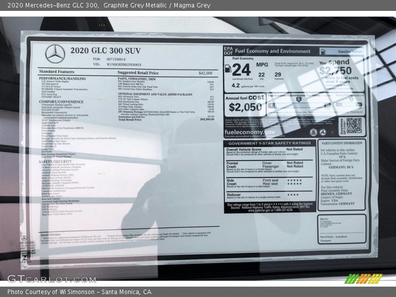 Graphite Grey Metallic / Magma Grey 2020 Mercedes-Benz GLC 300