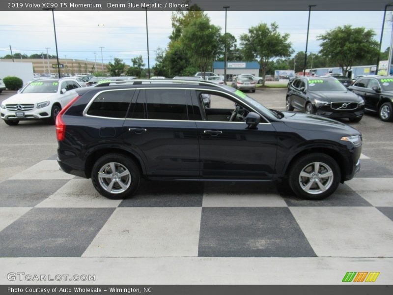 Denim Blue Metallic / Blonde 2019 Volvo XC90 T5 Momentum