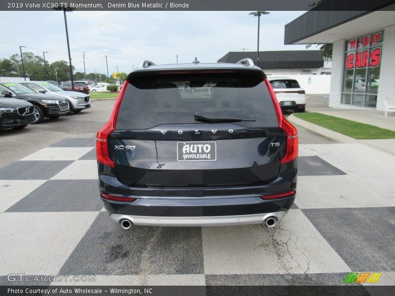 Denim Blue Metallic / Blonde 2019 Volvo XC90 T5 Momentum