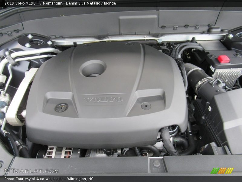 Denim Blue Metallic / Blonde 2019 Volvo XC90 T5 Momentum