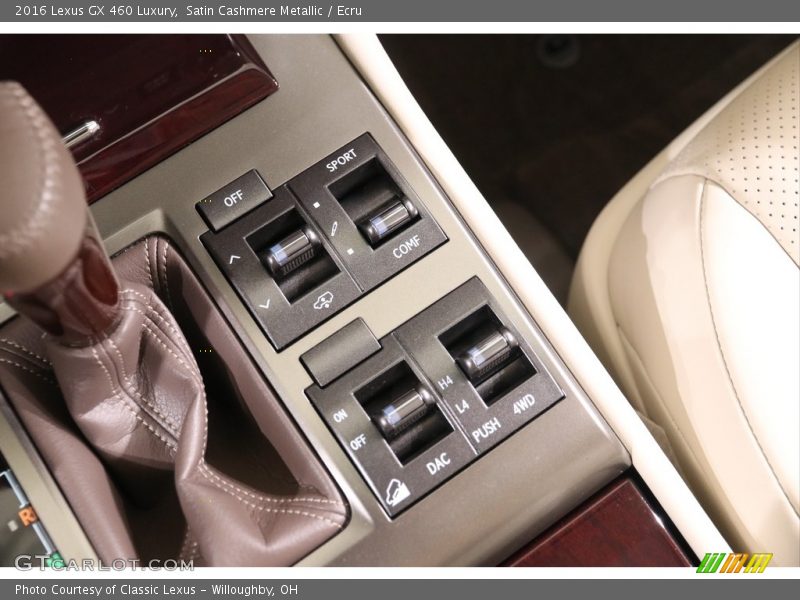 Controls of 2016 GX 460 Luxury