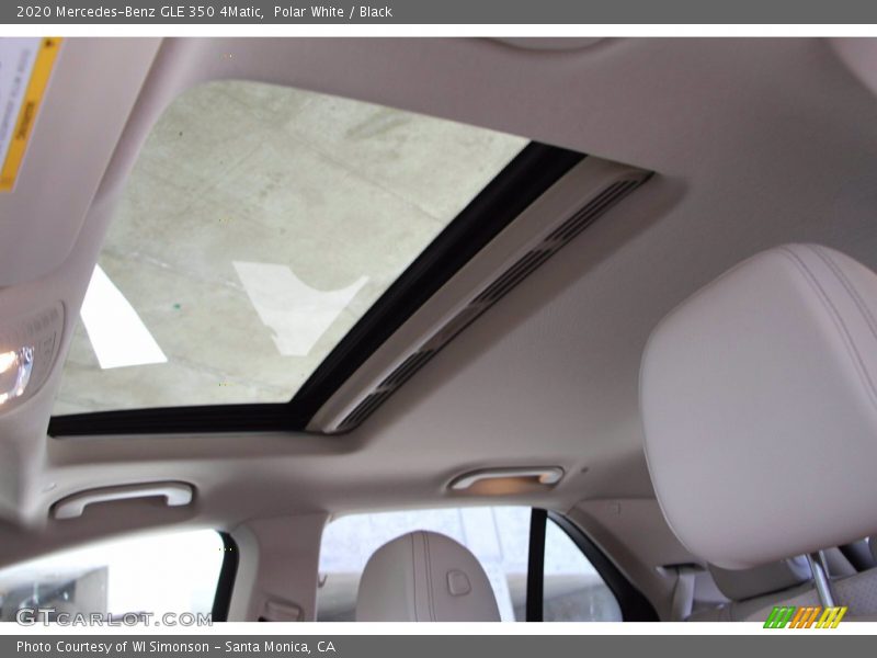 Sunroof of 2020 GLE 350 4Matic