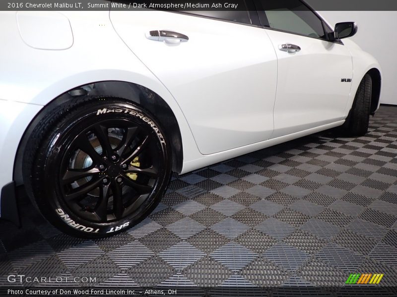 Summit White / Dark Atmosphere/Medium Ash Gray 2016 Chevrolet Malibu LT