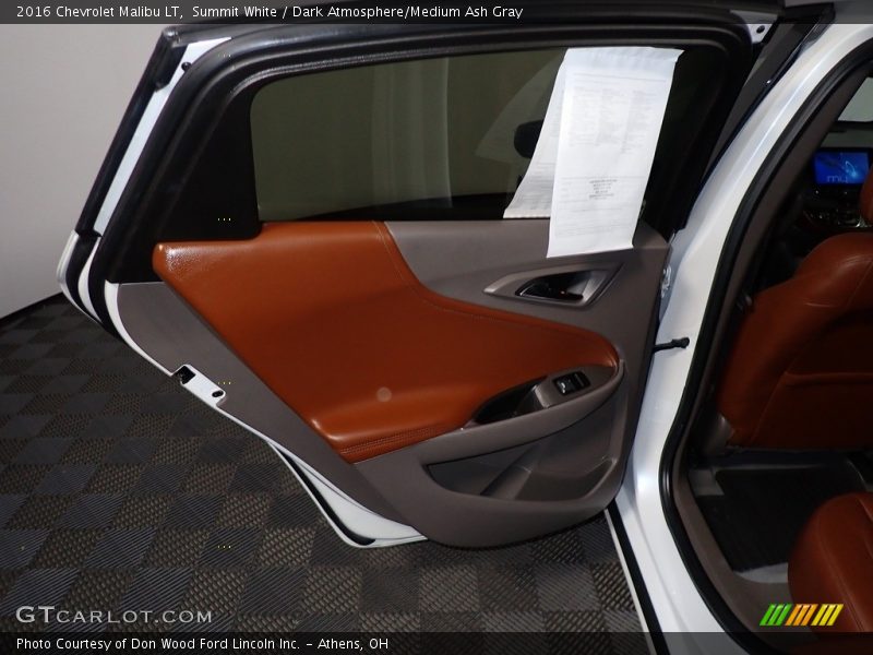 Summit White / Dark Atmosphere/Medium Ash Gray 2016 Chevrolet Malibu LT