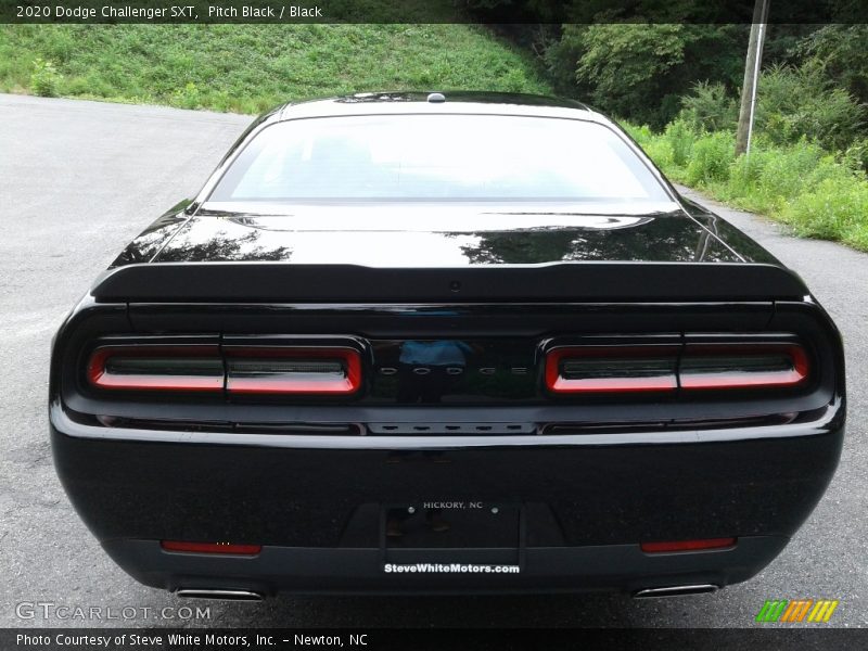 Pitch Black / Black 2020 Dodge Challenger SXT