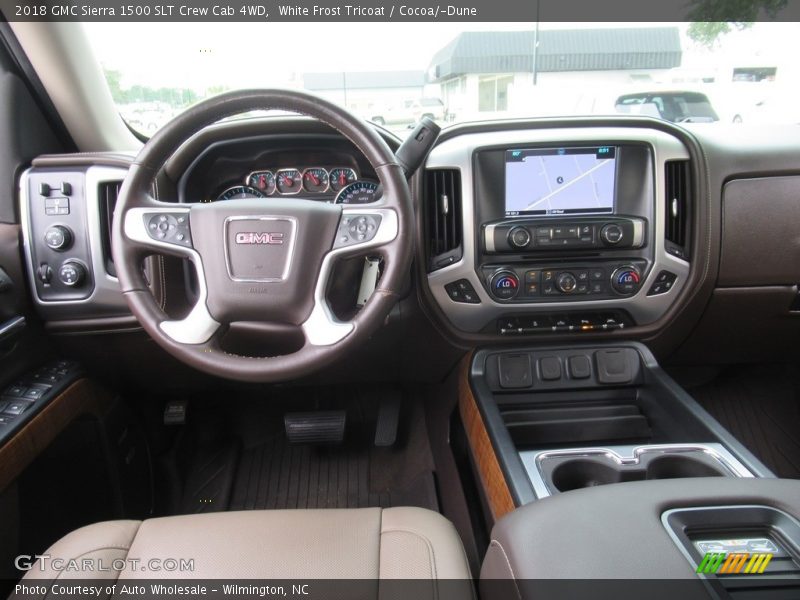 Dashboard of 2018 Sierra 1500 SLT Crew Cab 4WD