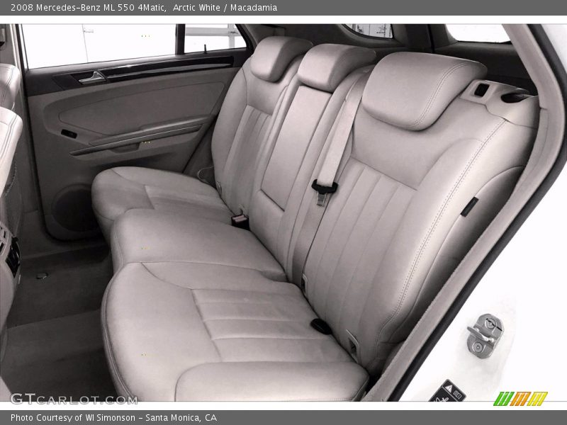 Arctic White / Macadamia 2008 Mercedes-Benz ML 550 4Matic