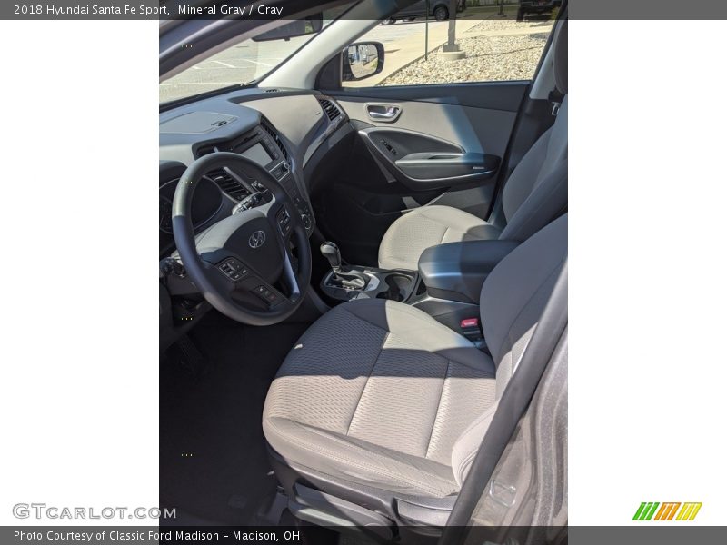 Mineral Gray / Gray 2018 Hyundai Santa Fe Sport