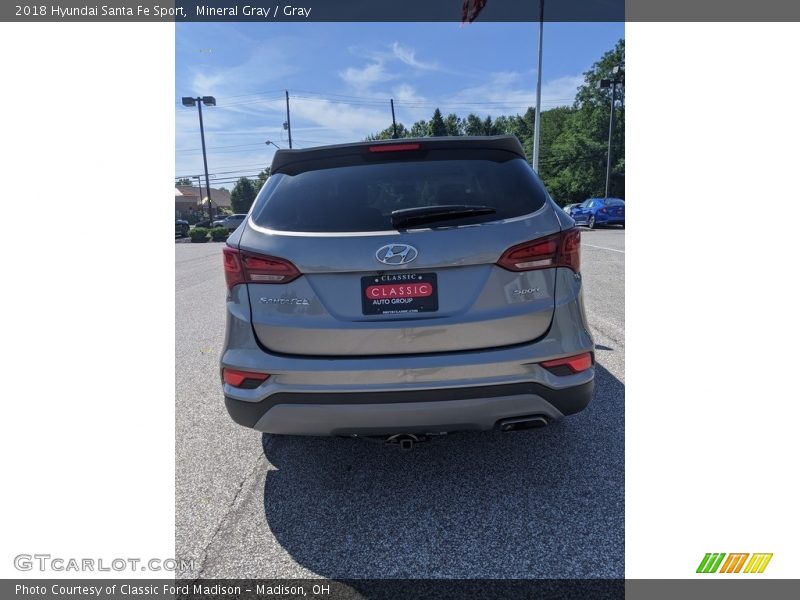 Mineral Gray / Gray 2018 Hyundai Santa Fe Sport
