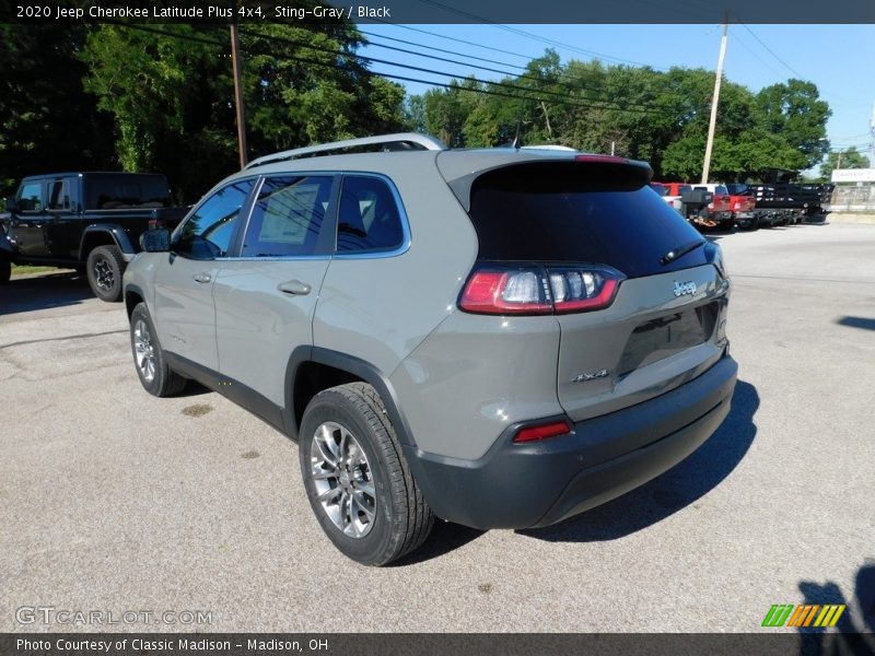 Sting-Gray / Black 2020 Jeep Cherokee Latitude Plus 4x4