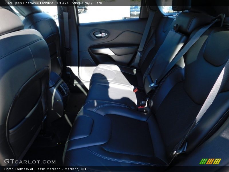 Sting-Gray / Black 2020 Jeep Cherokee Latitude Plus 4x4