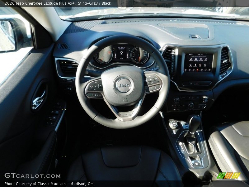 Sting-Gray / Black 2020 Jeep Cherokee Latitude Plus 4x4