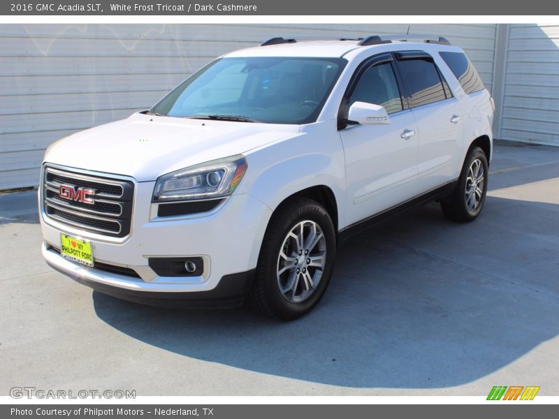 Front 3/4 View of 2016 Acadia SLT