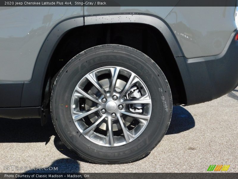 Sting-Gray / Black 2020 Jeep Cherokee Latitude Plus 4x4