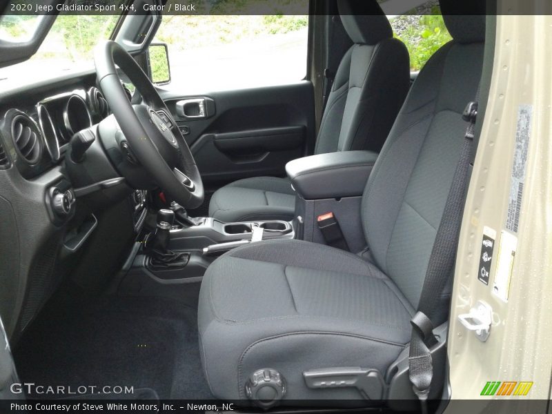 Front Seat of 2020 Gladiator Sport 4x4