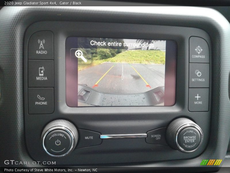 Controls of 2020 Gladiator Sport 4x4