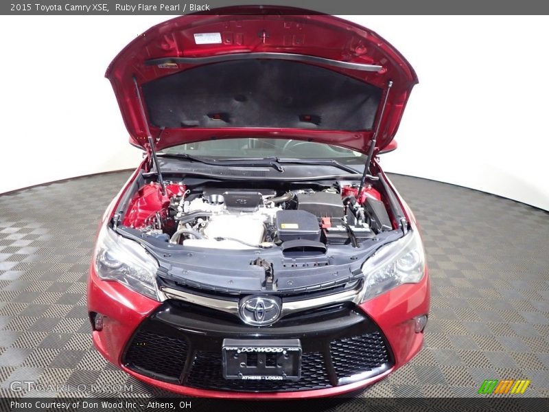 Ruby Flare Pearl / Black 2015 Toyota Camry XSE