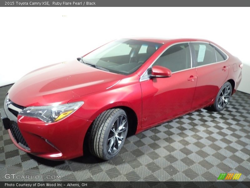 Ruby Flare Pearl / Black 2015 Toyota Camry XSE