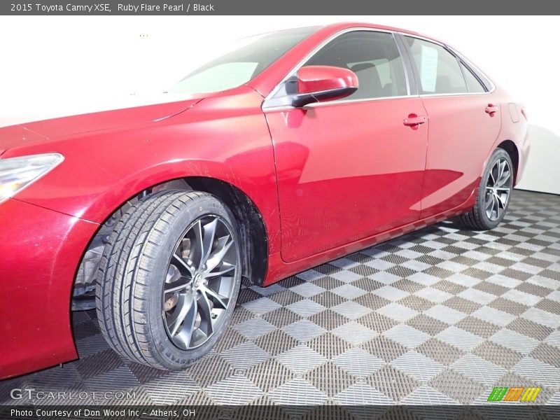 Ruby Flare Pearl / Black 2015 Toyota Camry XSE