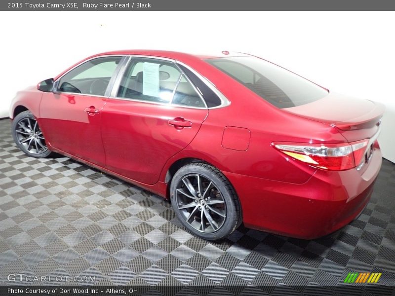 Ruby Flare Pearl / Black 2015 Toyota Camry XSE