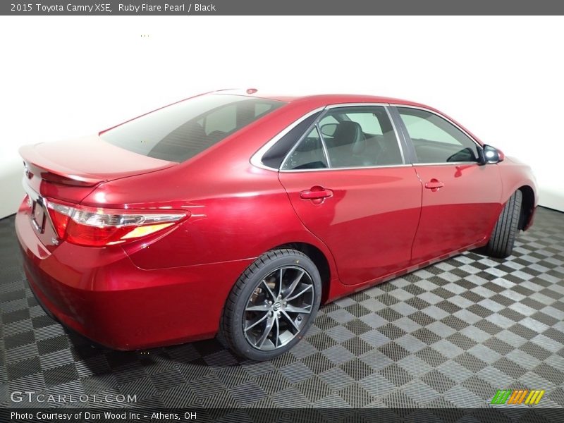 Ruby Flare Pearl / Black 2015 Toyota Camry XSE