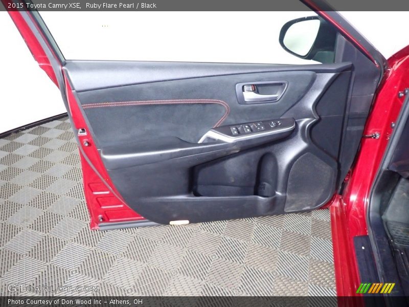 Ruby Flare Pearl / Black 2015 Toyota Camry XSE