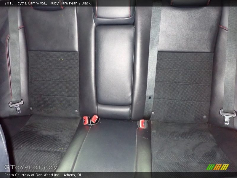 Ruby Flare Pearl / Black 2015 Toyota Camry XSE