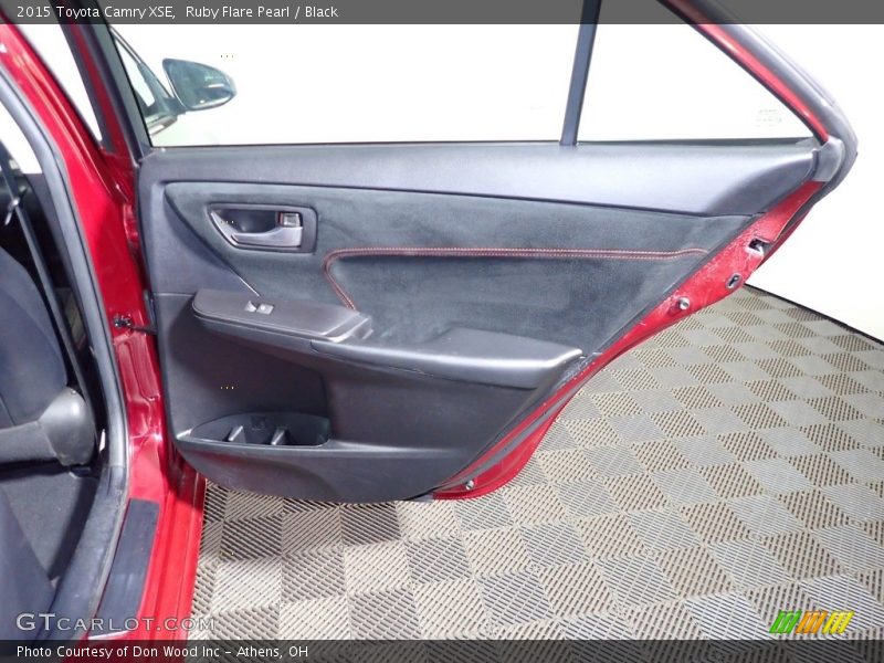 Ruby Flare Pearl / Black 2015 Toyota Camry XSE