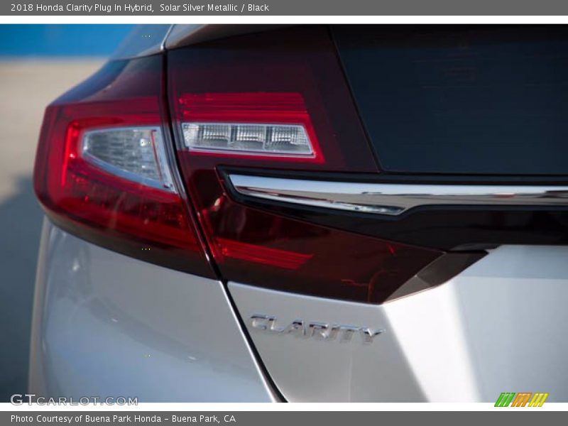 Solar Silver Metallic / Black 2018 Honda Clarity Plug In Hybrid