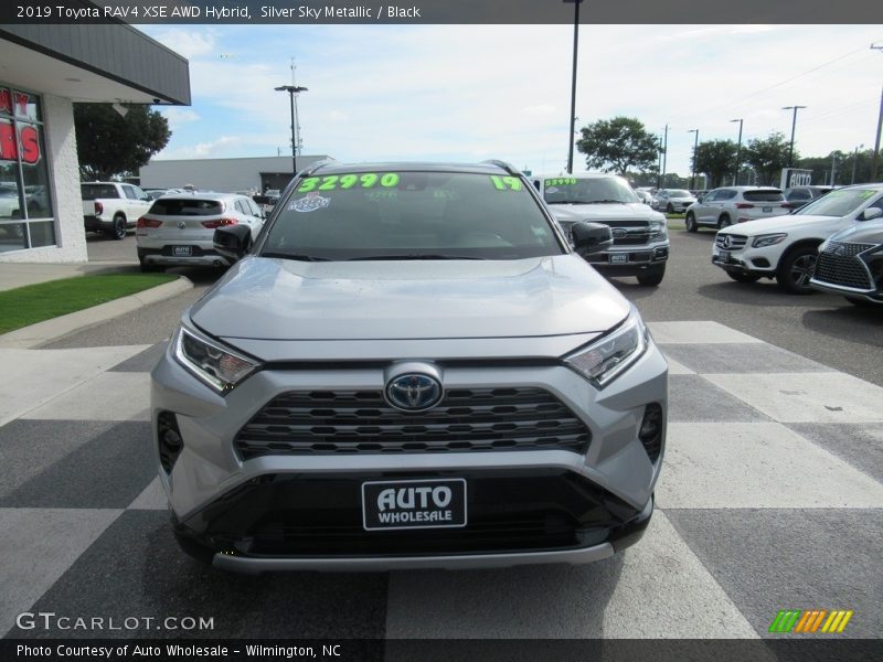 Silver Sky Metallic / Black 2019 Toyota RAV4 XSE AWD Hybrid